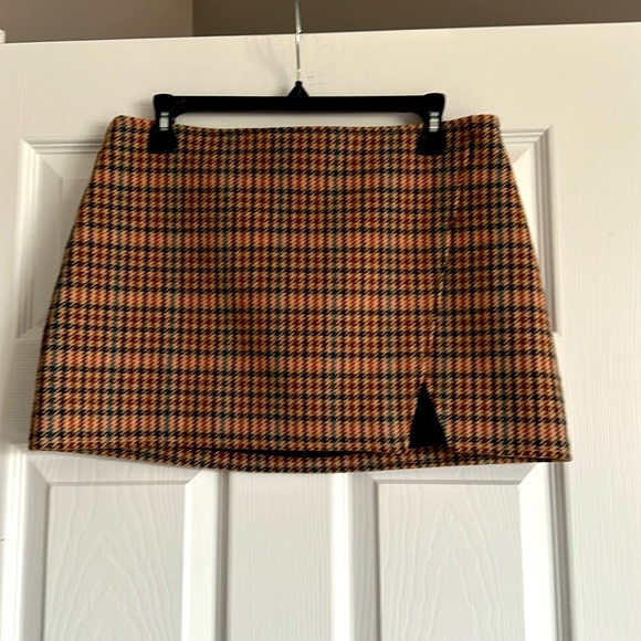 🌟Host Pick🌟 ALC micro mini NWT - Picture 2 of 7